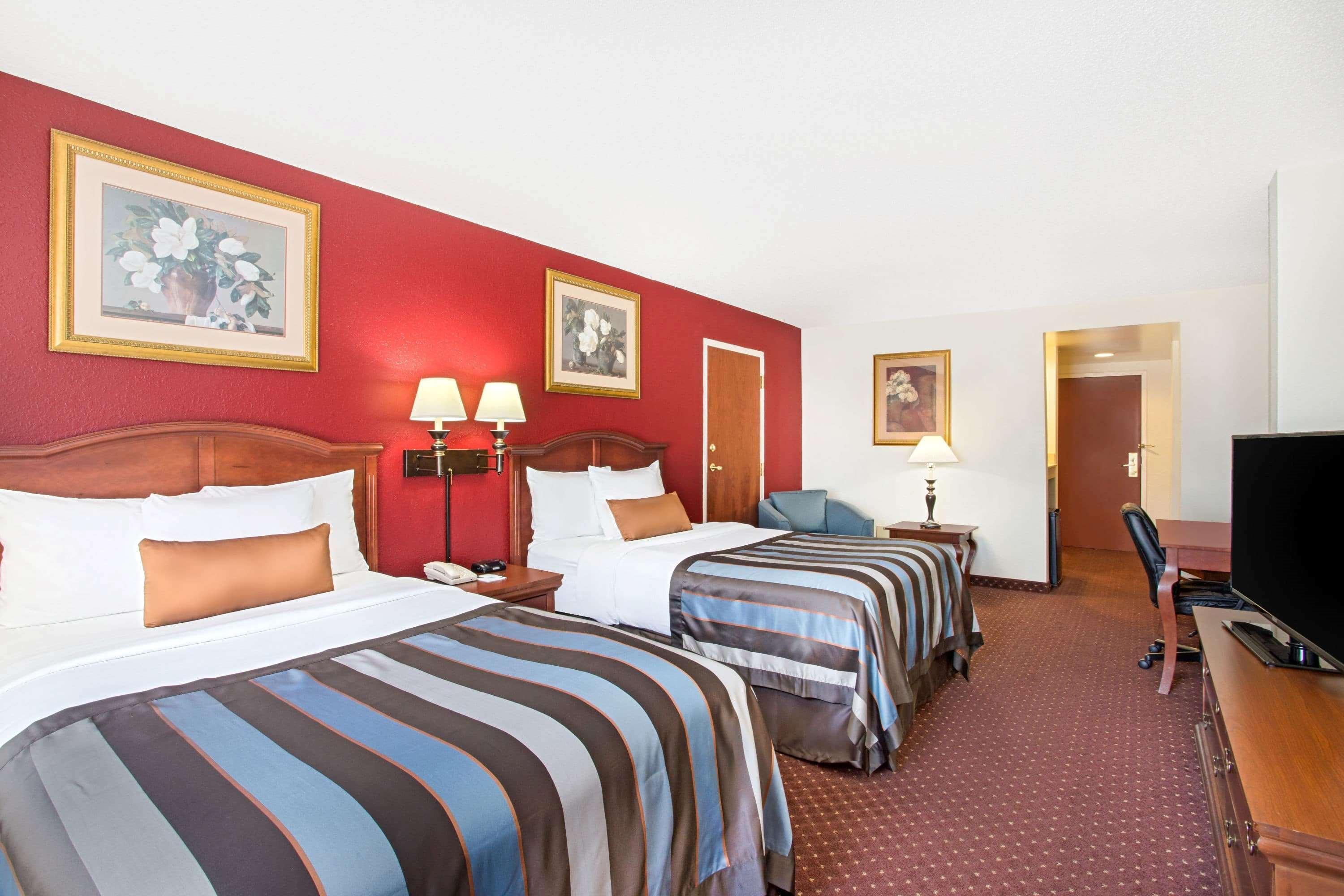 Holiday Inn Express & Suites - Mobile - I-65 By Ihg Экстерьер фото