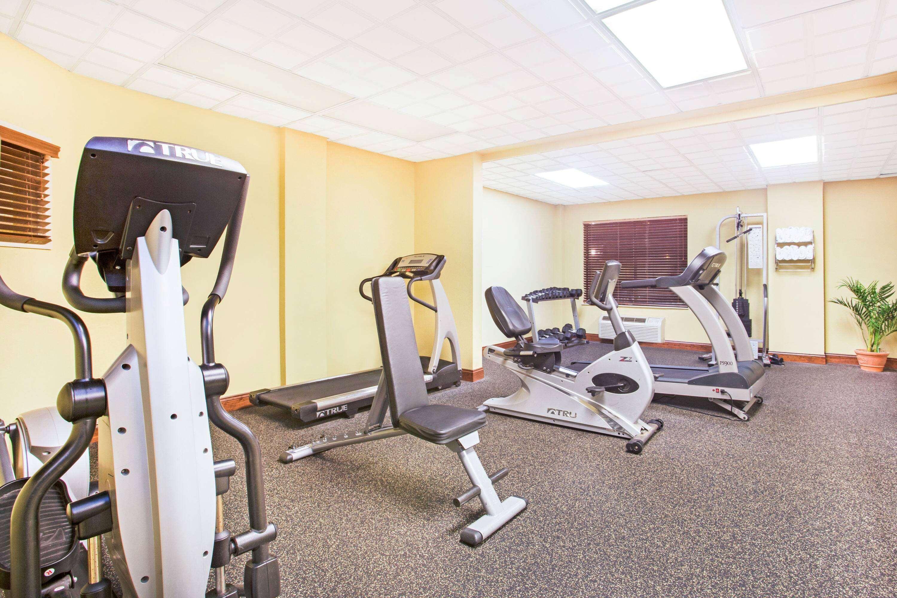 Holiday Inn Express & Suites - Mobile - I-65 By Ihg Экстерьер фото