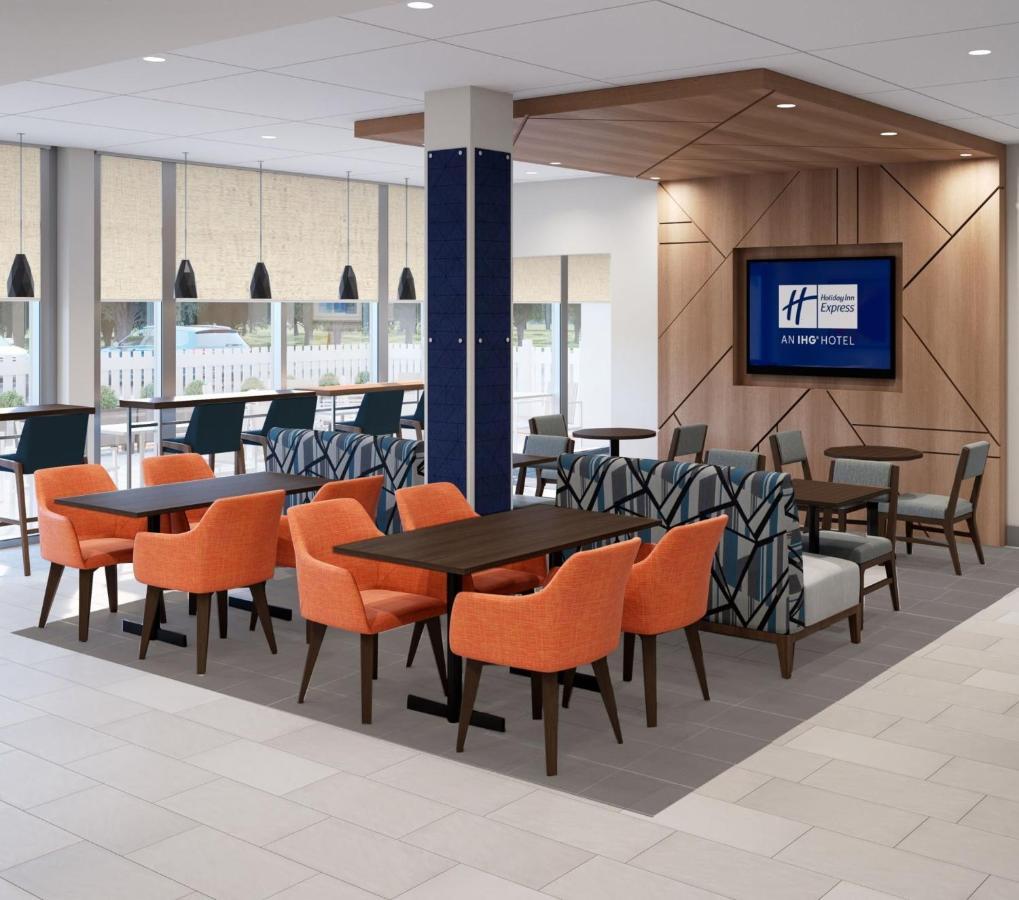 Holiday Inn Express & Suites - Mobile - I-65 By Ihg Экстерьер фото