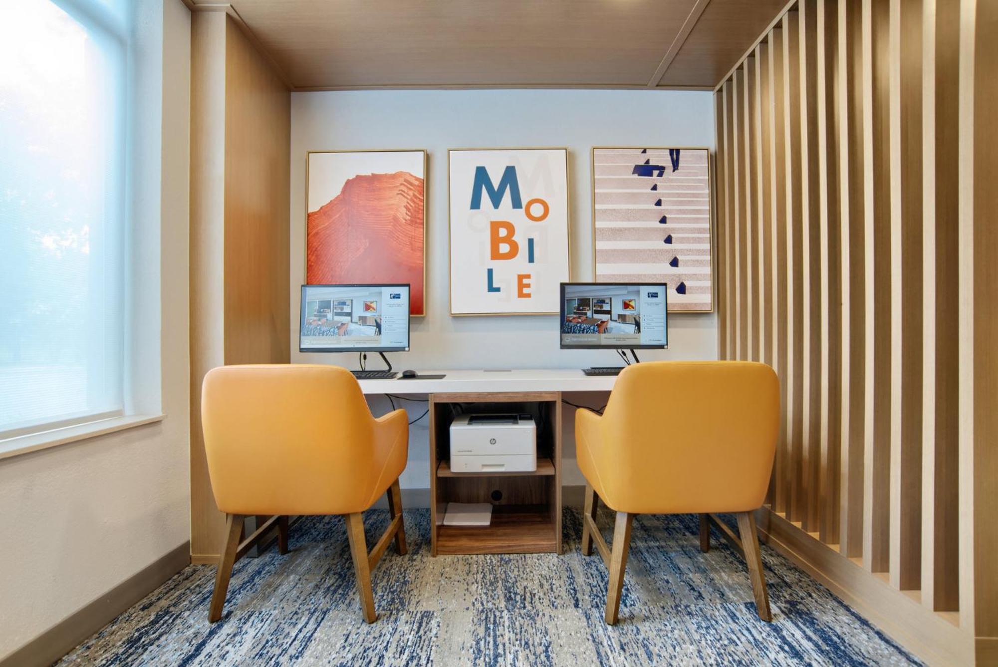 Holiday Inn Express & Suites - Mobile - I-65 By Ihg Экстерьер фото
