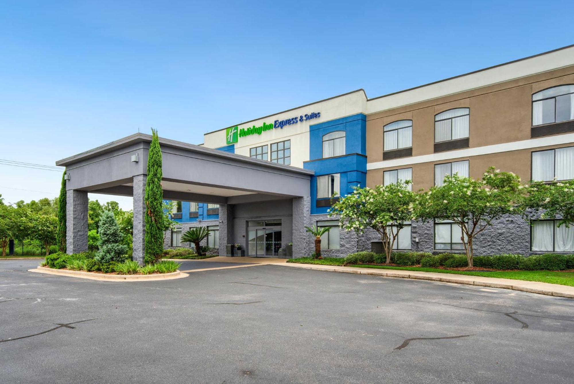 Holiday Inn Express & Suites - Mobile - I-65 By Ihg Экстерьер фото